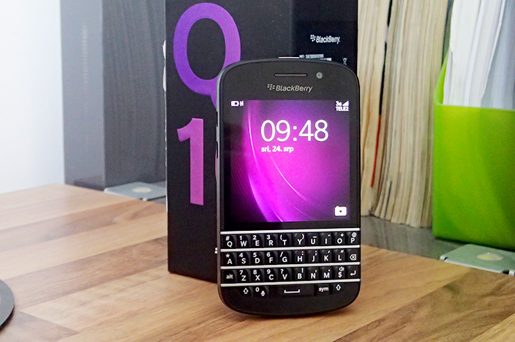 BlackBerry-Q10-(19).png